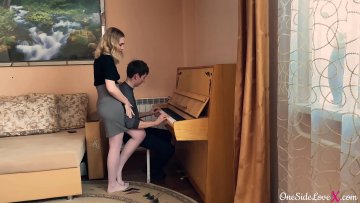 blonde fucks brother plays piano